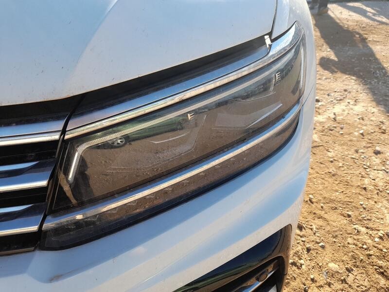 Recambio de faro izquierdo para volkswagen tiguan (ad1, ax1) 1.4 tsi referencia OEM IAM 5NB941113E  