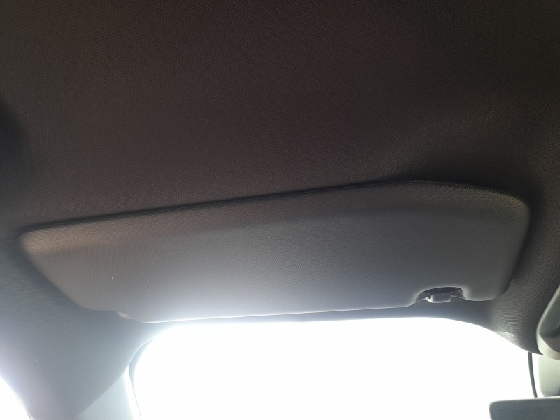 Recambio de parasol izquierdo para peugeot 2008 ii (ud_, us_, uy_, uj_, ur_, uc_) 1.2 puretech 130 referencia OEM IAM 16576381ZD