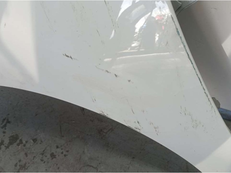 Recambio de aleta delantera izquierda para peugeot 308 sw envy referencia OEM IAM 7840W1  ROZADA