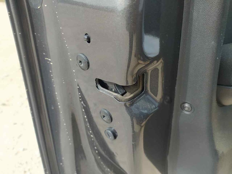 Recambio de cerradura puerta delantera izquierda para peugeot 208 signature referencia OEM IAM 9812500880  