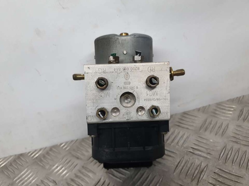 Recambio de abs para renault clio ii fase i (b/cbo) 1.9 dti tech-line referencia OEM IAM 8200085584 0265216872 BOSCH