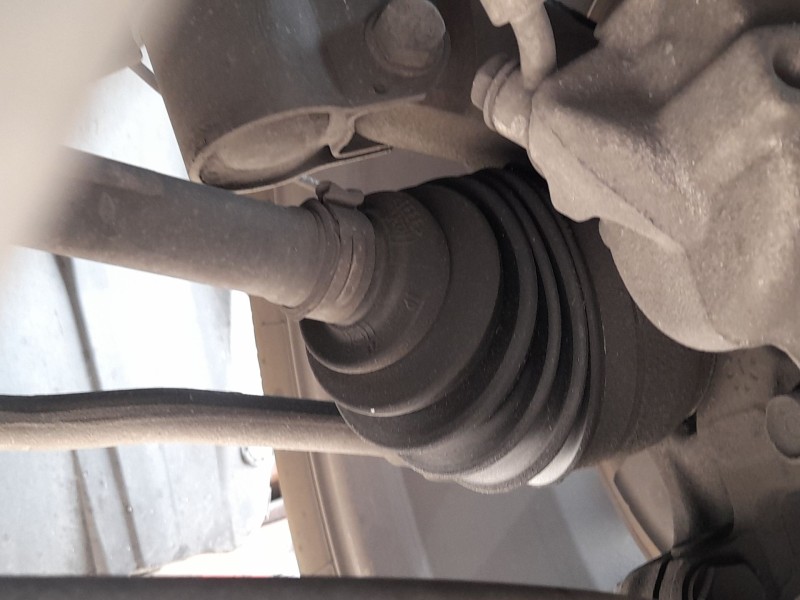 Recambio de transmision delantera izquierda para nissan micra v (k14) 1.0 referencia OEM IAM 391015FF0A  