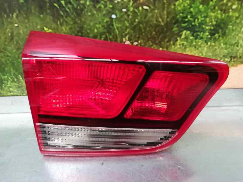 Recambio de piloto trasero izquierdo para kia rio referencia OEM IAM  RALLADO INTERIOR