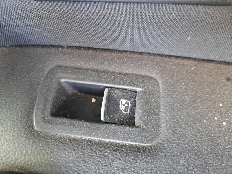 Recambio de mando elevalunas trasero derecho para volkswagen tiguan (ad1, ax1) 1.4 tsi referencia OEM IAM 5G0959855L  