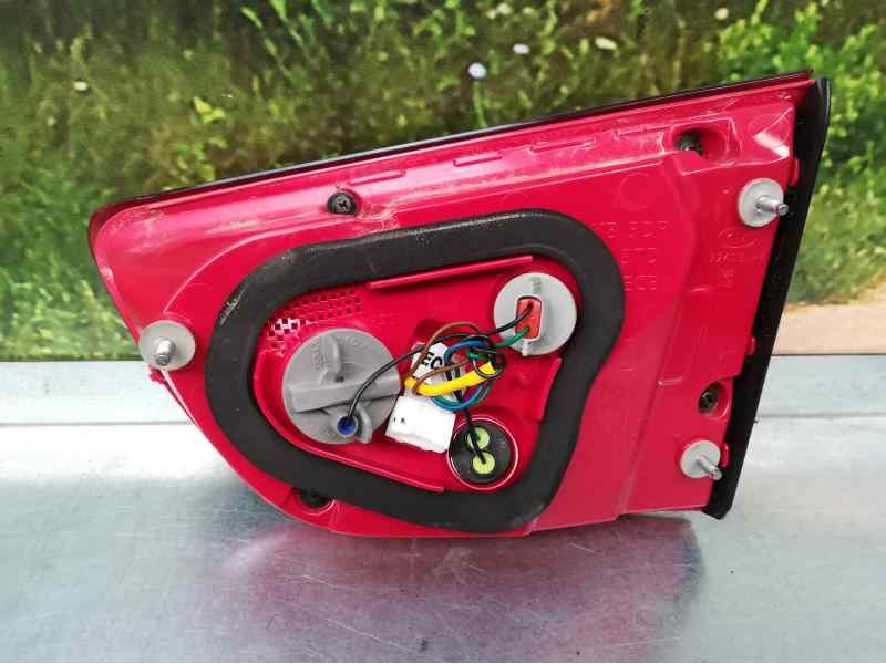 Recambio de piloto trasero izquierdo para kia rio referencia OEM IAM  RALLADO INTERIOR