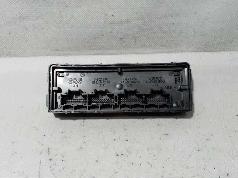 Recambio de centralita aire acondicionado para opel astra j lim. essentia referencia OEM IAM 13340389  