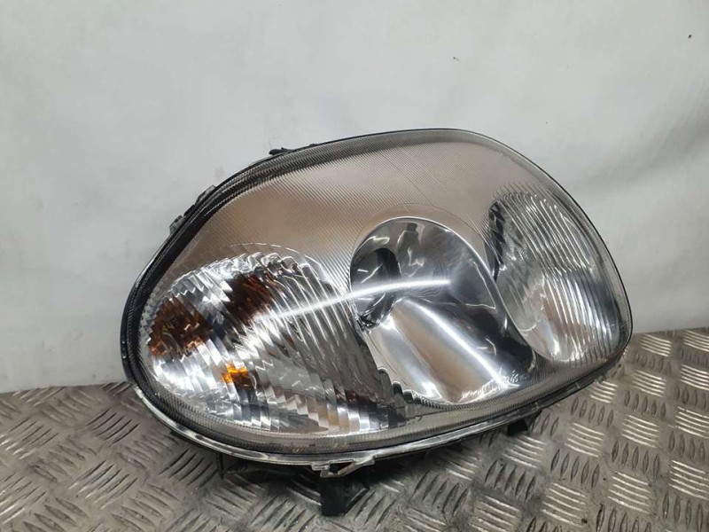 Recambio de faro derecho para renault clio ii fase i (b/cbo) 1.9 dti tech-line referencia OEM IAM 085511136R  