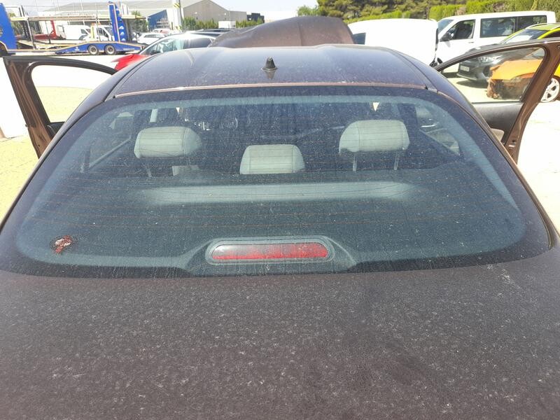 Recambio de luna trasera para fiat tipo sedán (356_, 357_) 1.4 (356sxa1b) referencia OEM IAM 52193531  