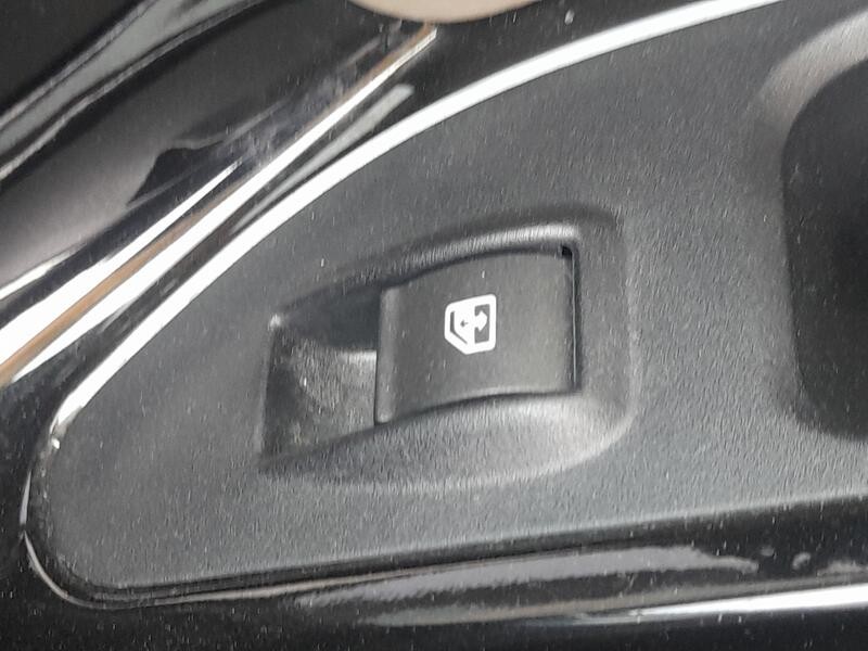 Recambio de mando elevalunas delantero derecho para fiat tipo sedán (356_, 357_) 1.4 (356sxa1b) referencia OEM IAM 735631464  