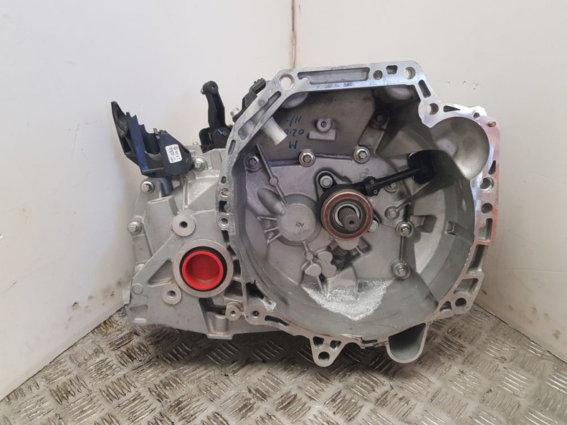 Recambio de caja cambios para nissan micra v (k14) visia referencia OEM IAM JH3376 033609 5VELOCIDADES
