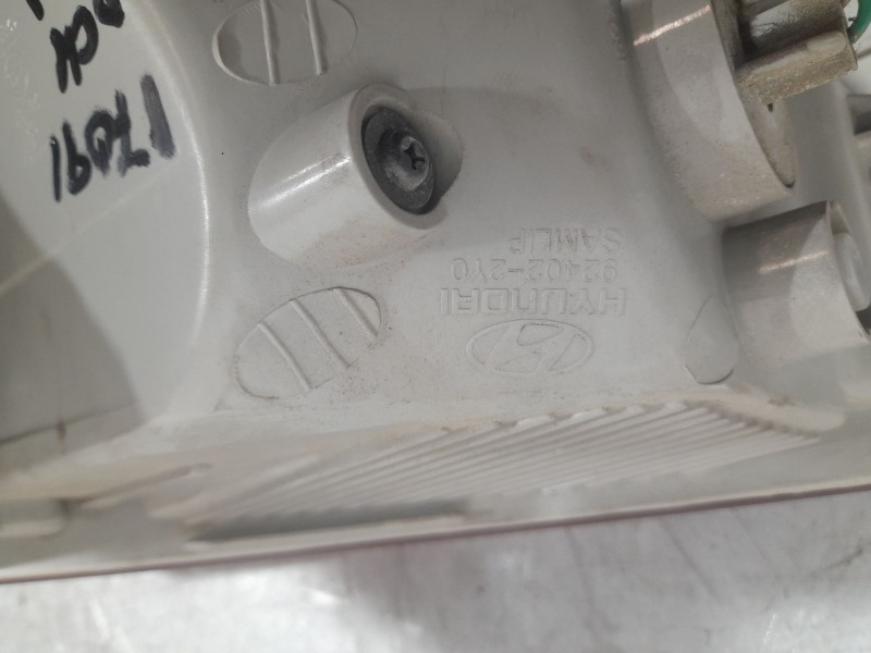 Recambio de piloto trasero derecho exterior para hyundai ix35 (lm, el, elh) 2.0 referencia OEM IAM 924022Y0 TOCADO 