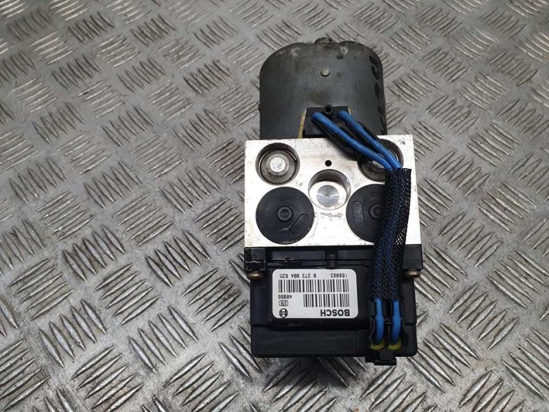 Recambio de abs para nissan almera (n16/e) acenta referencia OEM IAM 476605M306 0265216899 BOSCH