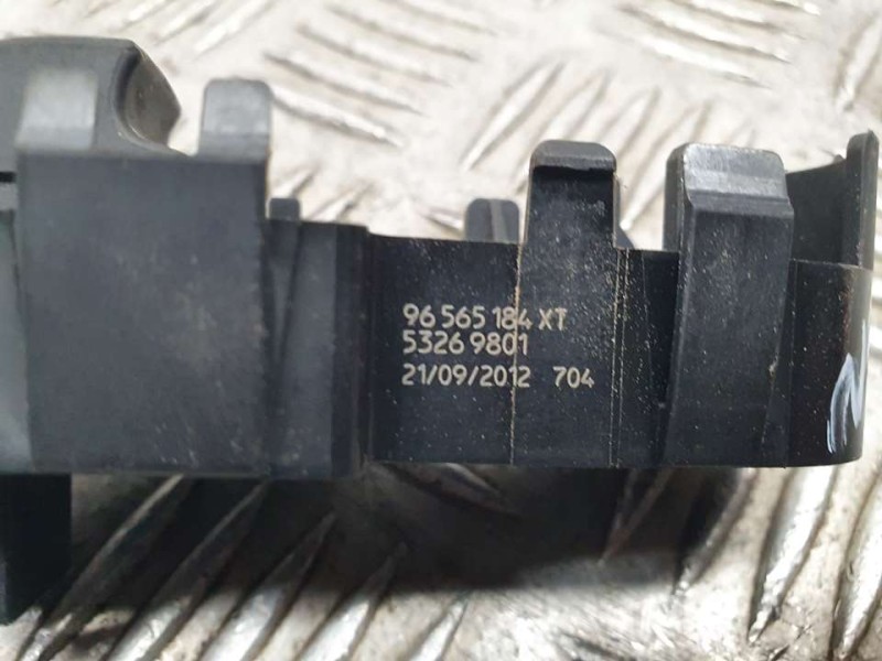 Recambio de mando elevalunas delantero derecho para peugeot 308 sw envy referencia OEM IAM 96565184 53269801 