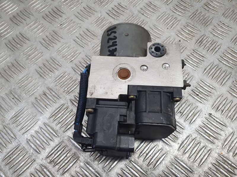 Recambio de abs para nissan almera (n16/e) acenta referencia OEM IAM 476605M306 0265216899 BOSCH