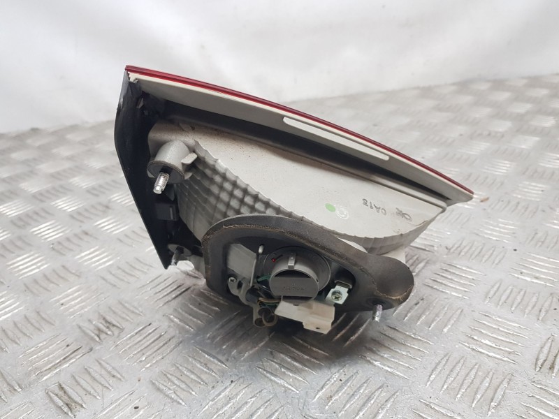 Recambio de piloto trasero derecho interior para hyundai ix35 (lm, el, elh) 2.0 referencia OEM IAM 924062Y000  