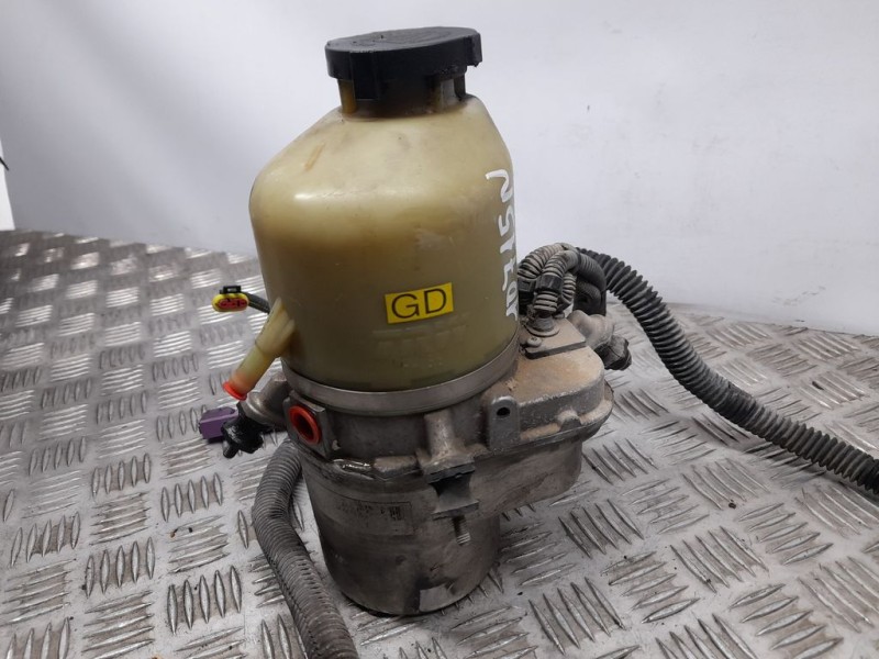 Recambio de bomba direccion electrica para opel astra g berlina club referencia OEM IAM   