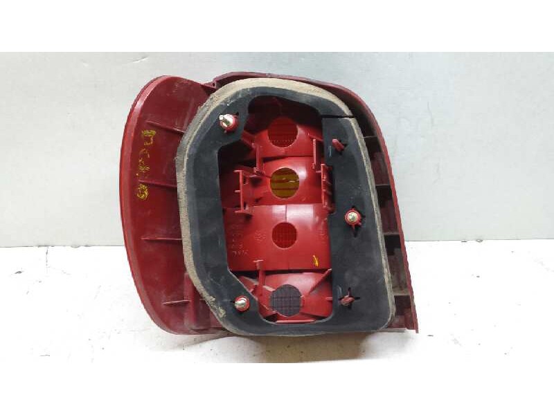 Recambio de piloto trasero derecho para volkswagen polo (801/803) referencia OEM IAM   