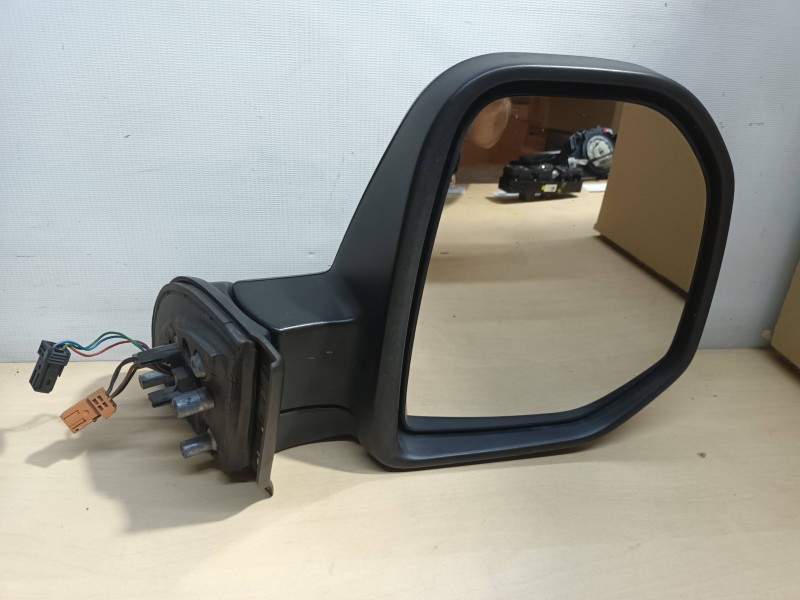 Recambio de retrovisor derecho para peugeot partner kasten l1 referencia OEM IAM 8153TQ 2 CLAVIJAS DE 3 Y 4 CABLES ELECTRICO