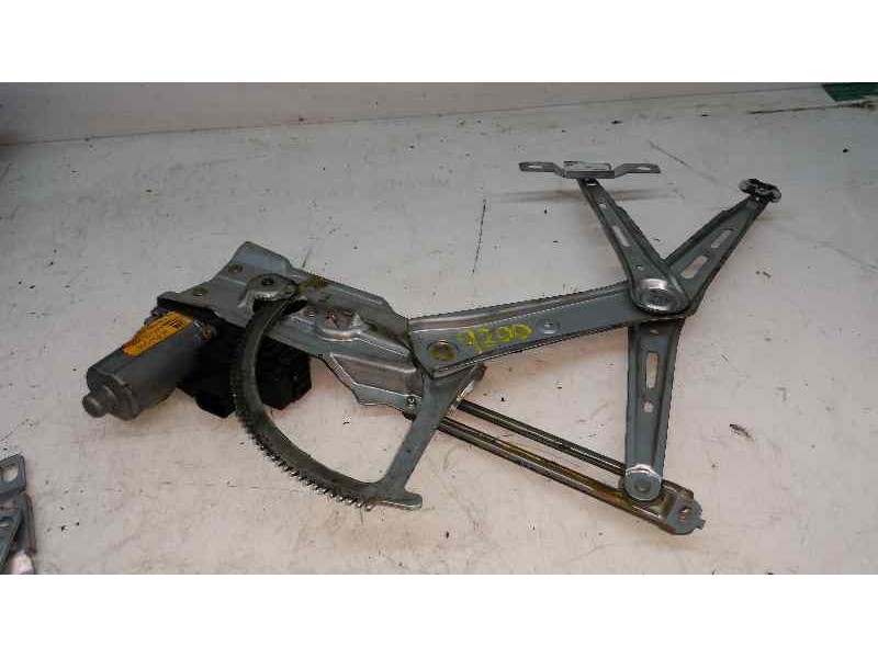 Recambio de elevalunas delantero izquierdo para opel zafira a elegance referencia OEM IAM  6 PINS ELECTRICO