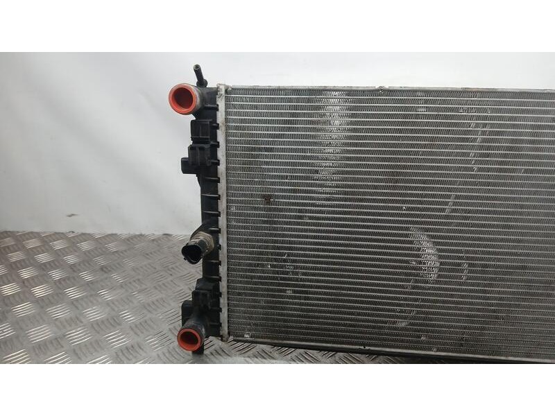 Recambio de radiador agua para volkswagen polo (6r1) advance referencia OEM IAM 6R0121253A DELPHI 2534A