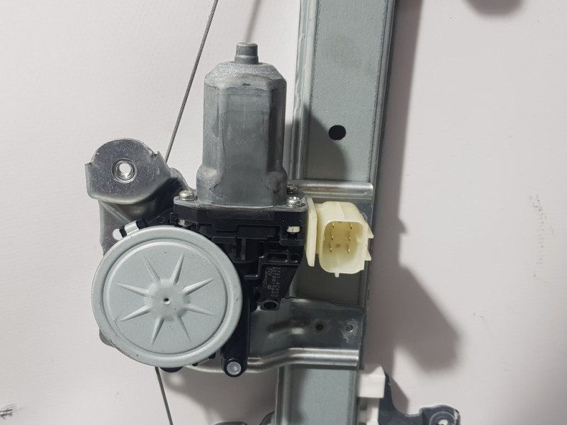 Recambio de elevalunas delantero derecho para nissan micra v (k14) visia referencia OEM IAM 807205FA2A  ELECTRICO 6 PINS