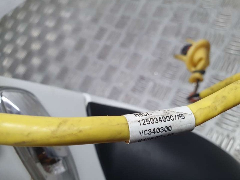 Recambio de retrovisor izquierdo para peugeot 308 sw envy referencia OEM IAM VC340300 K12F2540 ELECTRICO 6 CABLES