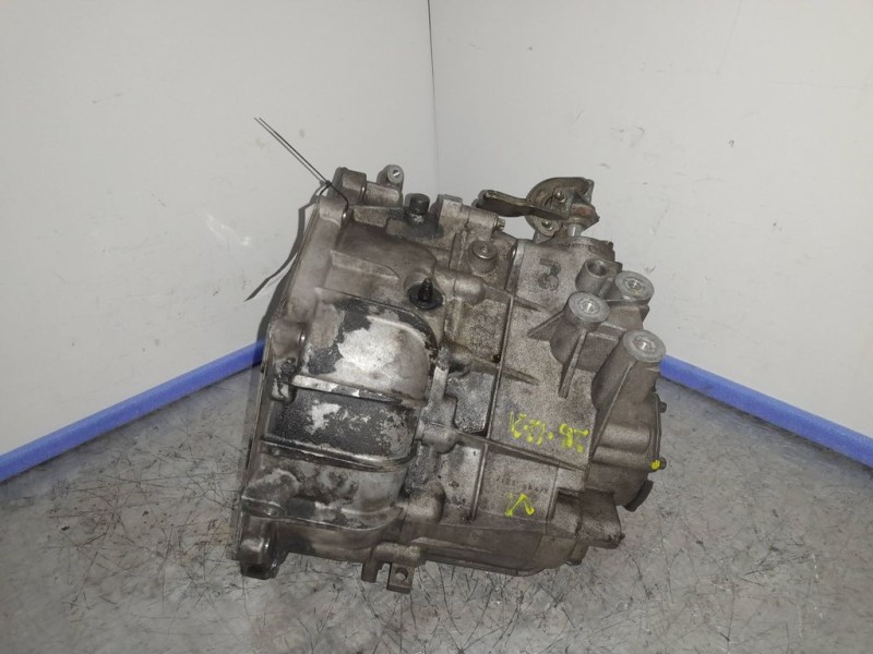 Recambio de caja cambios para opel zafira a elegance referencia OEM IAM 24451453  5VELOCIDADES