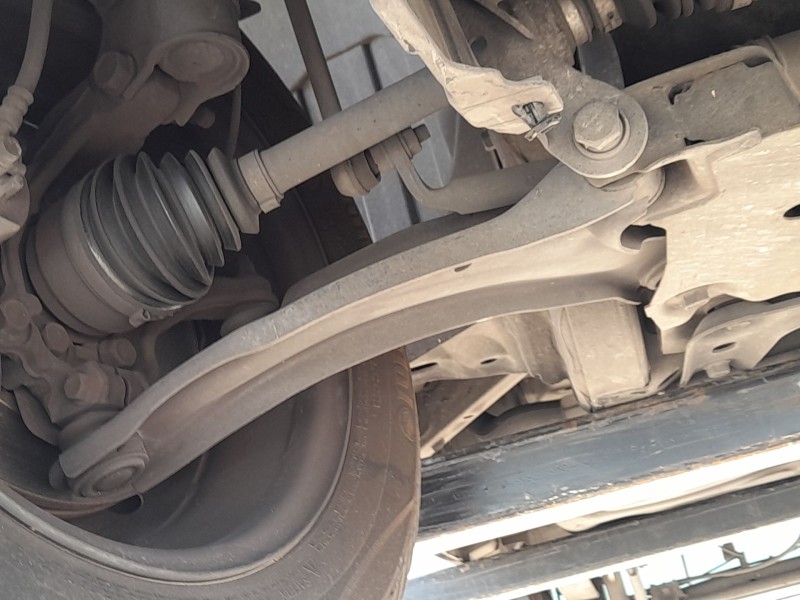 Recambio de brazo suspension inferior delantero derecho para nissan nv200 furgoneta 1.5 dci 85 (m20, m20m) referencia OEM IAM 54