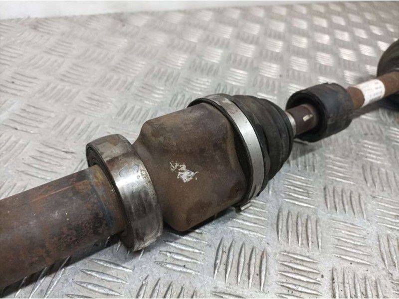 Recambio de transmision delantera derecha para ford fiesta (cb1) titanium referencia OEM IAM 8V513B436HB  