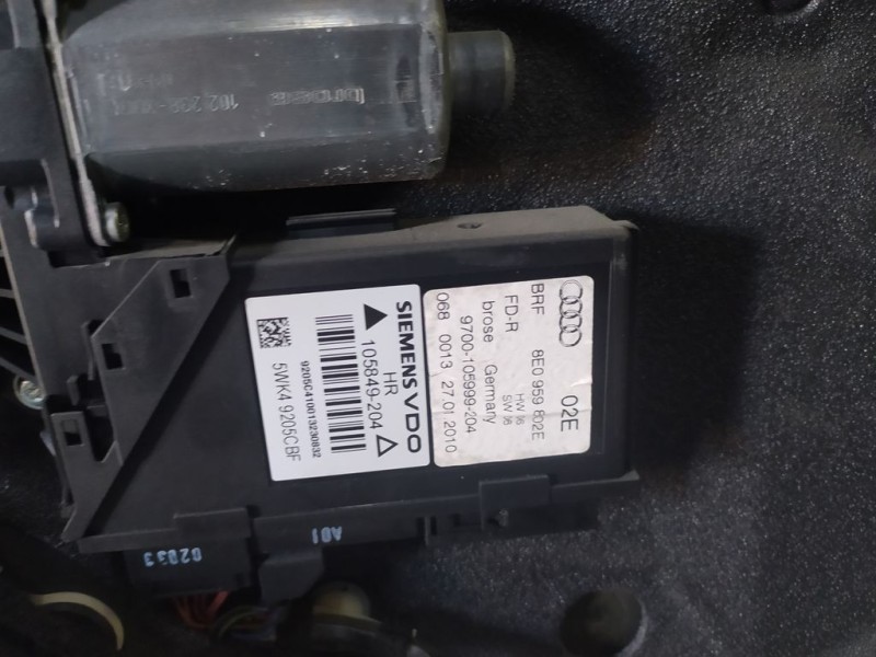 Recambio de elevalunas trasero derecho para seat exeo st (3r5)(2009>) reference referencia OEM IAM 8E0959802E  ELECTRICO