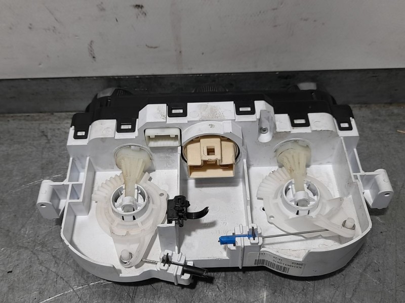 Recambio de mando calefaccion / aire acondicionado para nissan micra v (k14) visia referencia OEM IAM 1464310470  