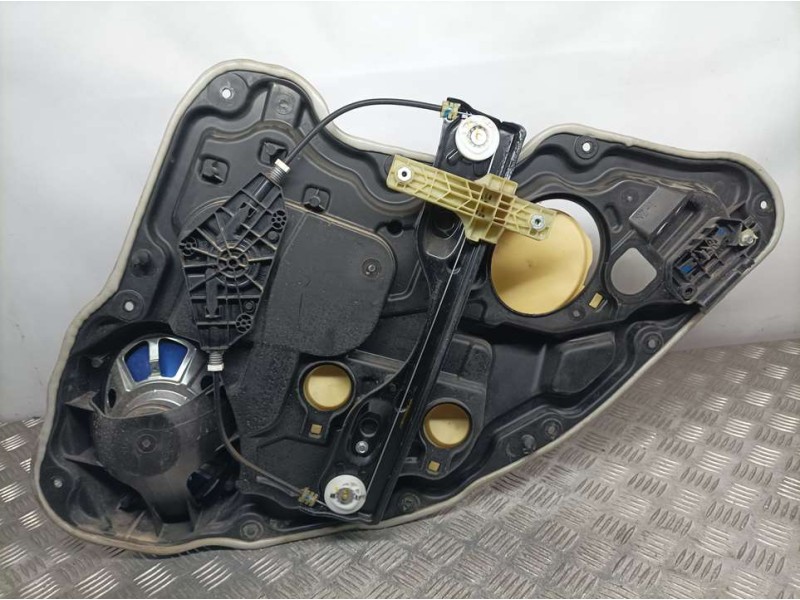 Recambio de elevalunas trasero izquierdo para jeep cherokee limited 4wd referencia OEM IAM 20155916280  