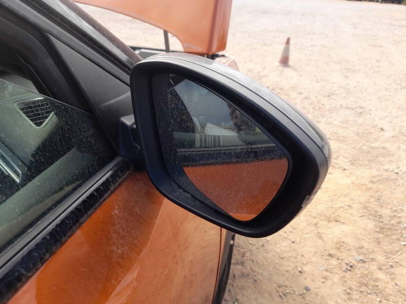 Recambio de retrovisor derecho para peugeot 2008 ii (ud_, us_, uy_, uj_, ur_, uc_) 1.2 puretech 130 referencia OEM IAM 98271326X