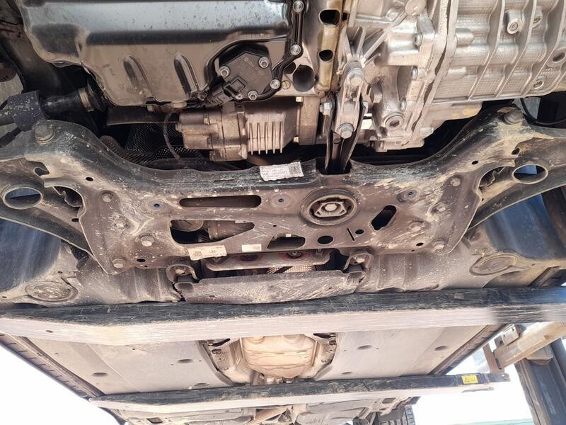 Recambio de puente delantero para volkswagen tiguan (ad1, ax1) 1.4 tsi referencia OEM IAM 5WA199315F  