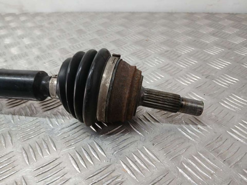 Recambio de transmision delantera derecha para volkswagen golf iii berlina (1h1) cl referencia OEM IAM JZW407450BV  FUELLE ROTO