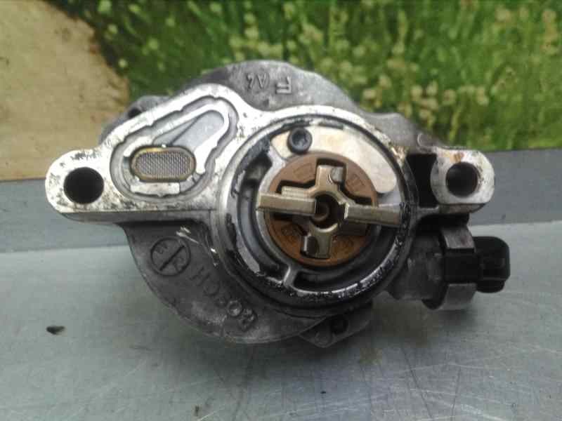 Recambio de depresor freno / bomba vacio para peugeot 307 (s1) 1.6 hdi referencia OEM IAM D1562A0411S  BOSCH