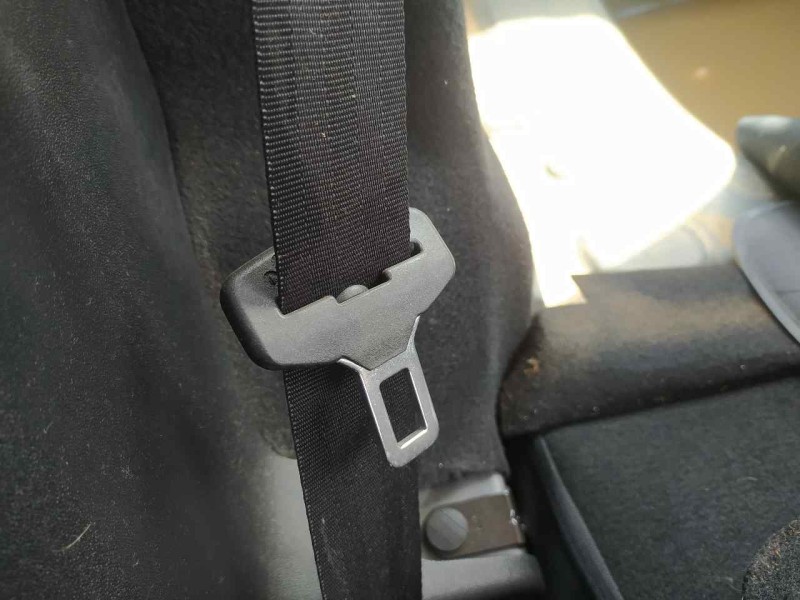 Recambio de cinturon seguridad trasero derecho para peugeot 208 signature referencia OEM IAM 16101489XY  