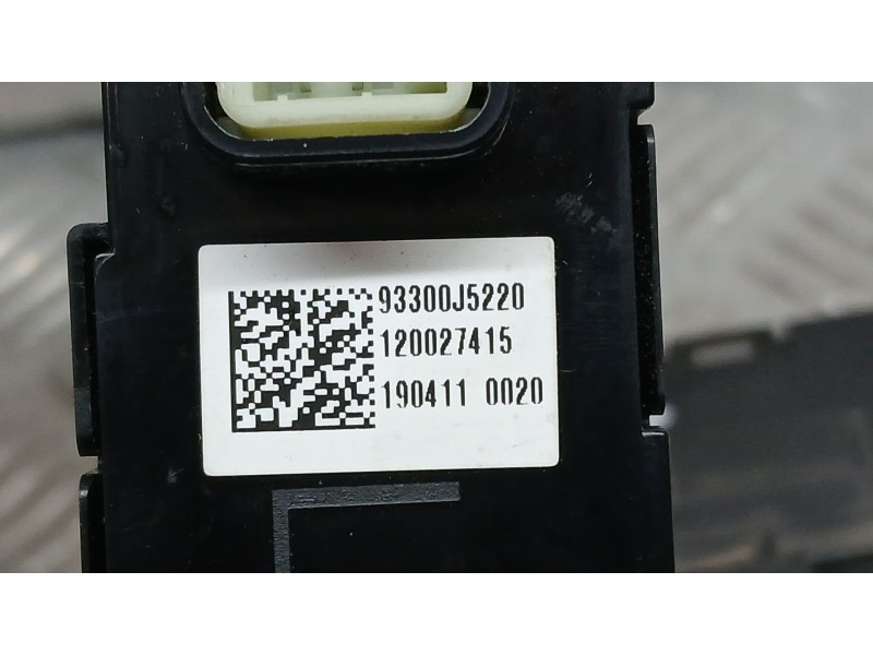 Recambio de mando multifuncion para kia stinger (ck) gt-line 2wd referencia OEM IAM 93300J5220  120027415