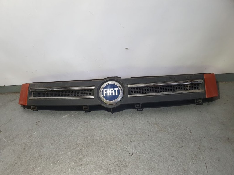 Recambio de rejilla delantera para fiat panda (169) 1.2 8v dynamic referencia OEM IAM   