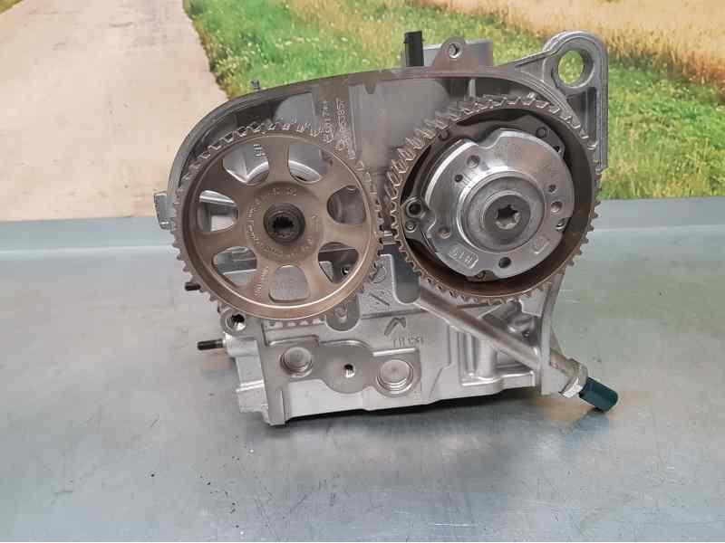 Recambio de culata para volkswagen polo (6c1) 1.0 referencia OEM IAM 04C103063N  