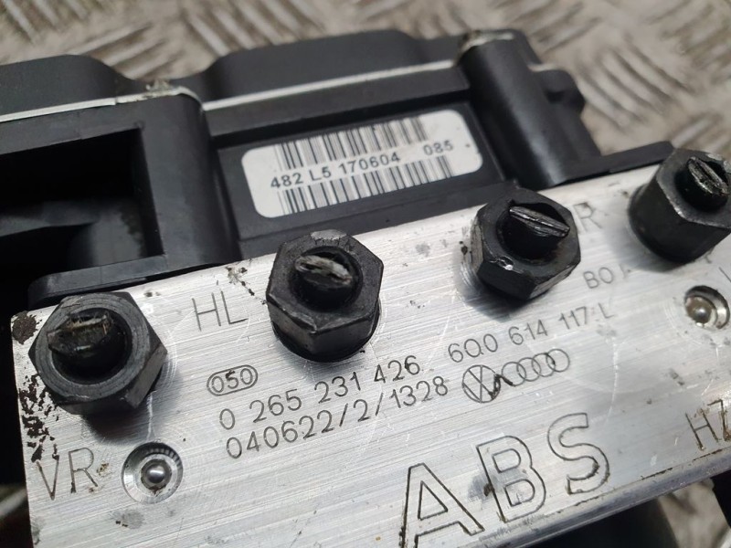 Recambio de abs para volkswagen polo (9n1) highline referencia OEM IAM 6Q0614117L 0265231426 