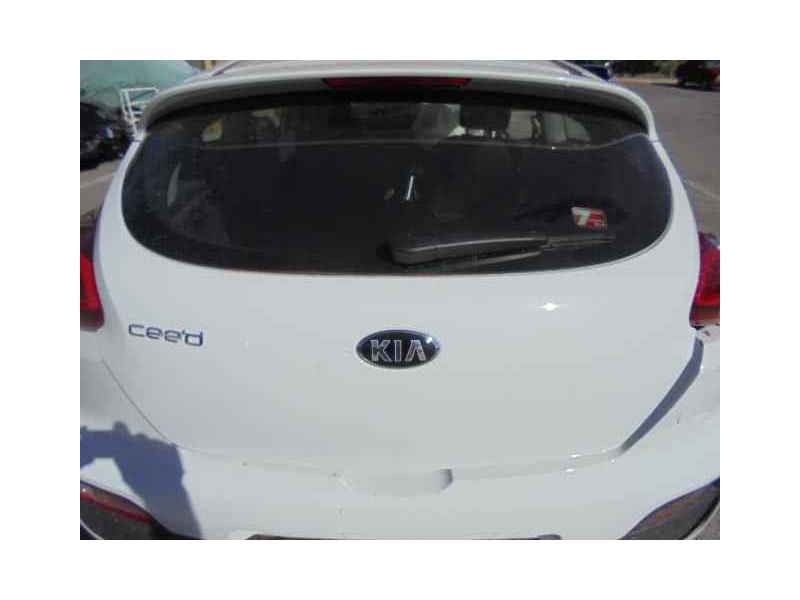 Recambio de porton trasero para kia pro_cee´d ( ) concept referencia OEM IAM   TOCADO