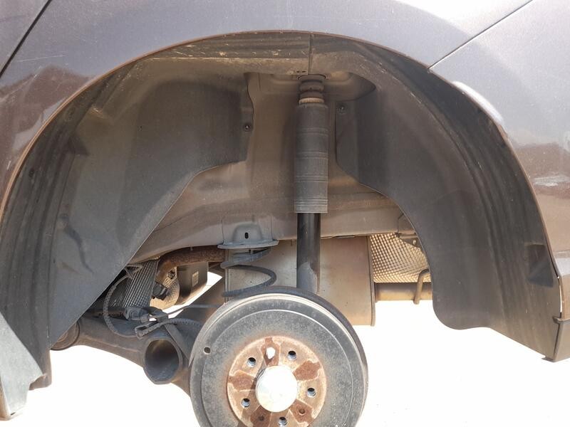 Recambio de plastico pase rueda tras. izq. para fiat tipo sedán (356_, 357_) 1.4 (356sxa1b) referencia OEM IAM 52206211  