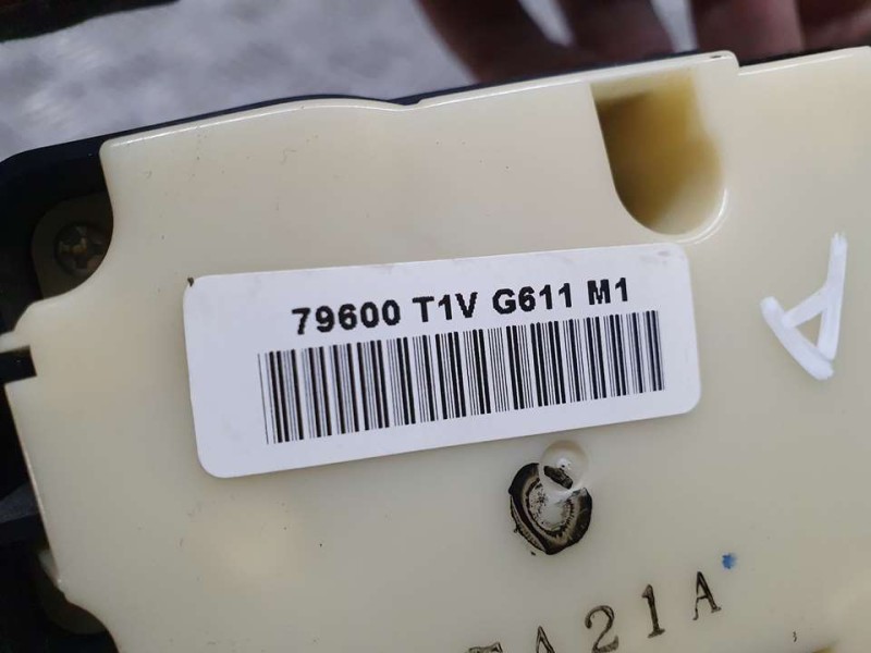 Recambio de mando climatizador para honda cr-v comfort 4x2 referencia OEM IAM 79600T1V  