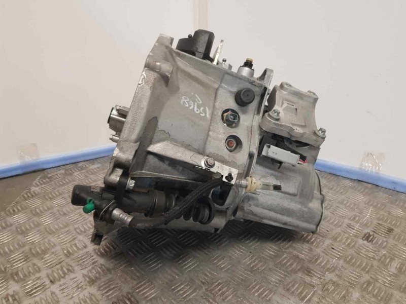 Recambio de caja cambios para peugeot 208 (p2) allure referencia OEM IAM 20R105 3013809 6VELOCIDADES