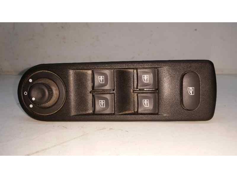 Recambio de mando elevalunas delantero izquierdo para renault captur 5 p referencia OEM IAM 254118422R 254113300R 