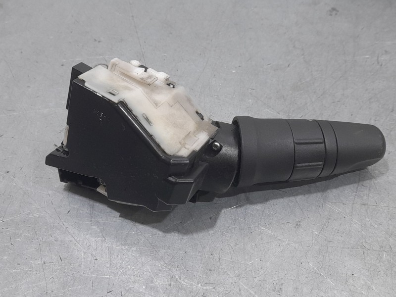 Recambio de mando limpia para nissan nv200 furgoneta 1.5 dci 85 (m20, m20m) referencia OEM IAM 25260EM30E 0215SN 