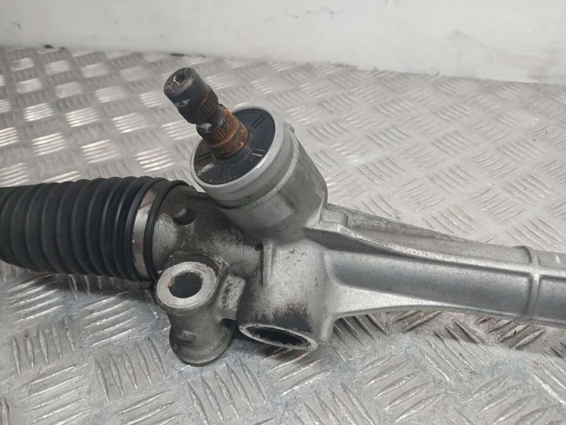 Recambio de cremallera direccion para toyota avensis (t27) advance referencia OEM IAM 4551005080 0A200118 MECANICA