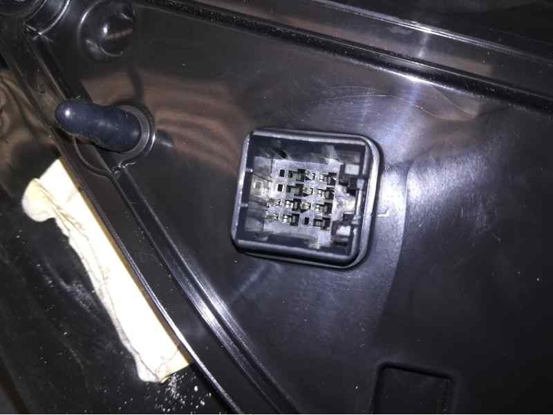 Recambio de retrovisor derecho para kia sportage 2.0 crdi referencia OEM IAM 876200Z0201K  ELECTRICO 5 PINS