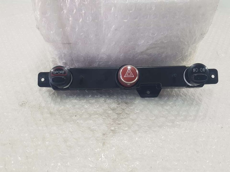 Recambio de mando multifuncion para fiat nuova 500 (150) pop referencia OEM IAM 735451110  WARNING LUZ BOTON NIEBLAS MODO SPORT